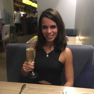 Meet your Posher, Debbie